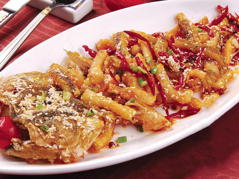 香辣鱸魚(yú)